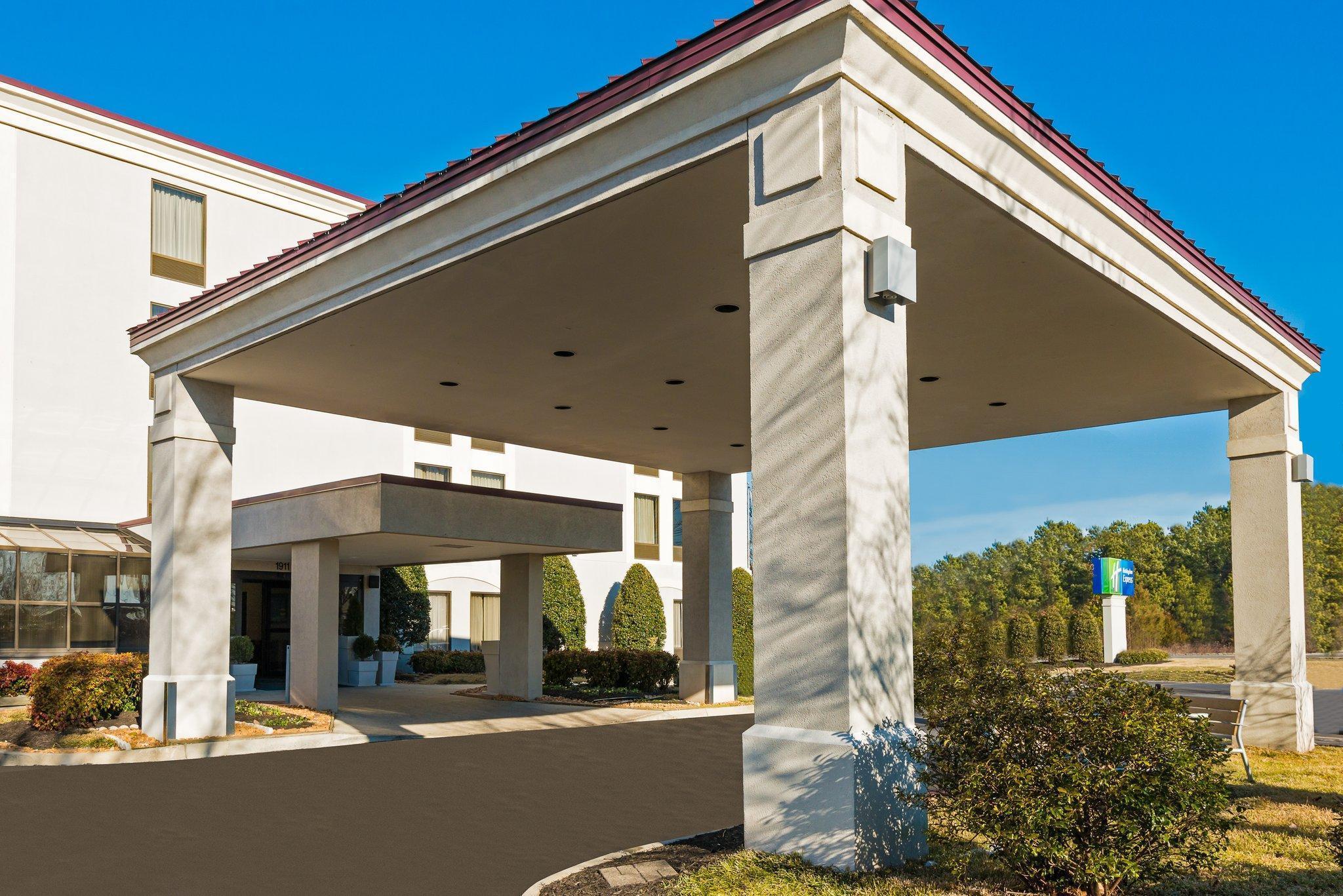 Holiday Inn Express - Chester By Ihg Zewnętrze zdjęcie