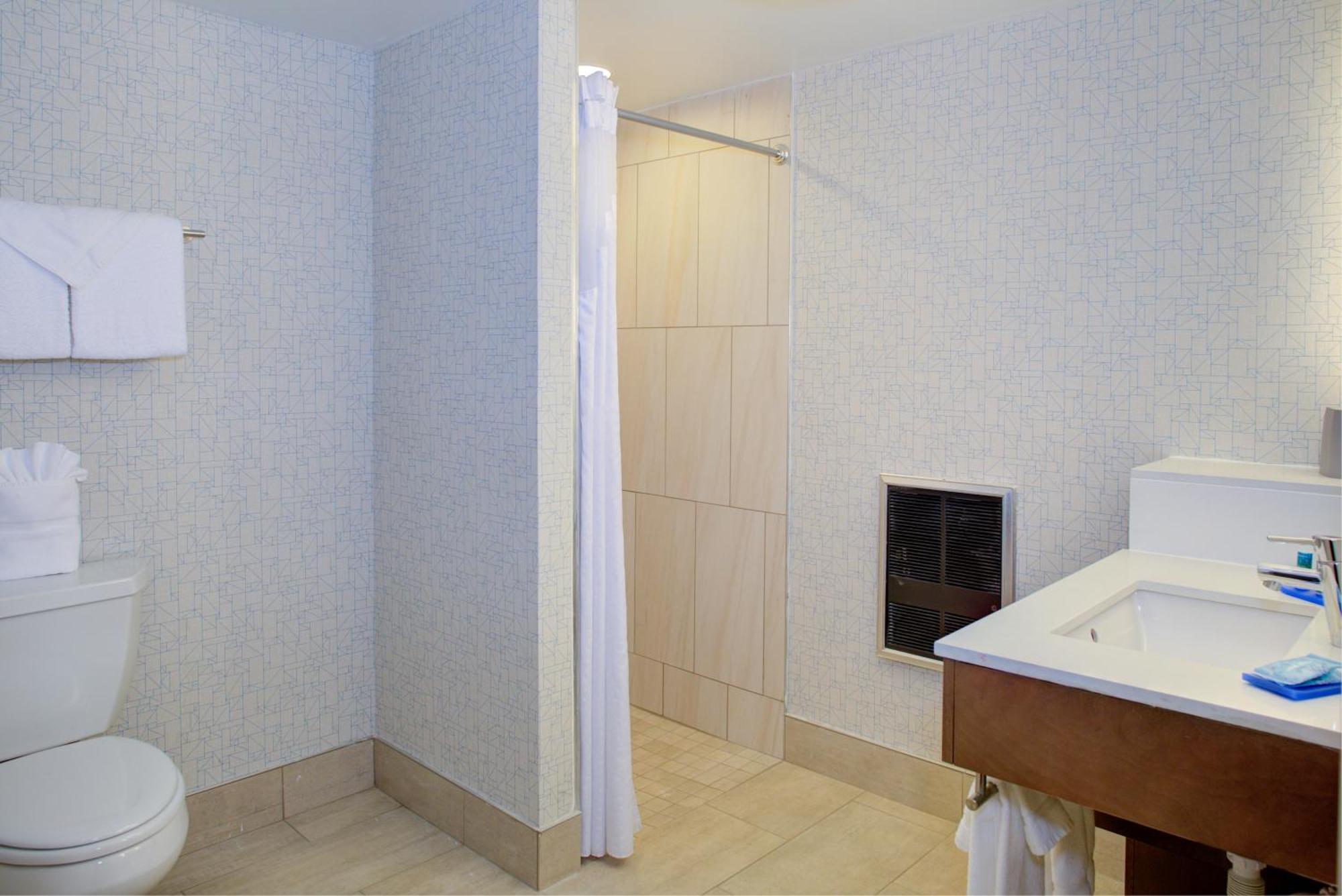 Holiday Inn Express - Chester By Ihg Zewnętrze zdjęcie